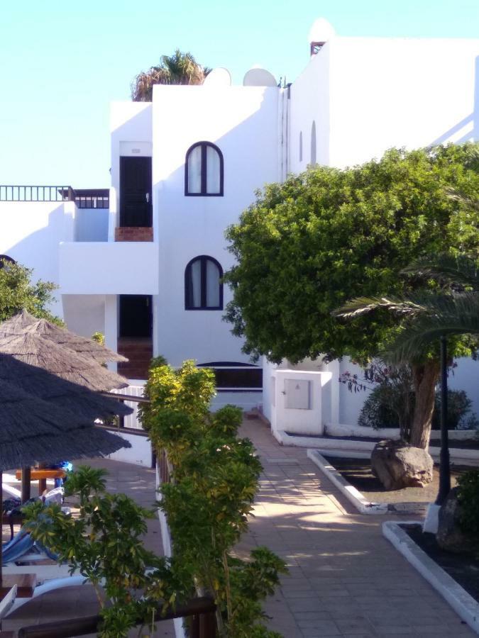 Pistachio Apartment Lanzarote Apartment Коста Тегисе Екстериор снимка