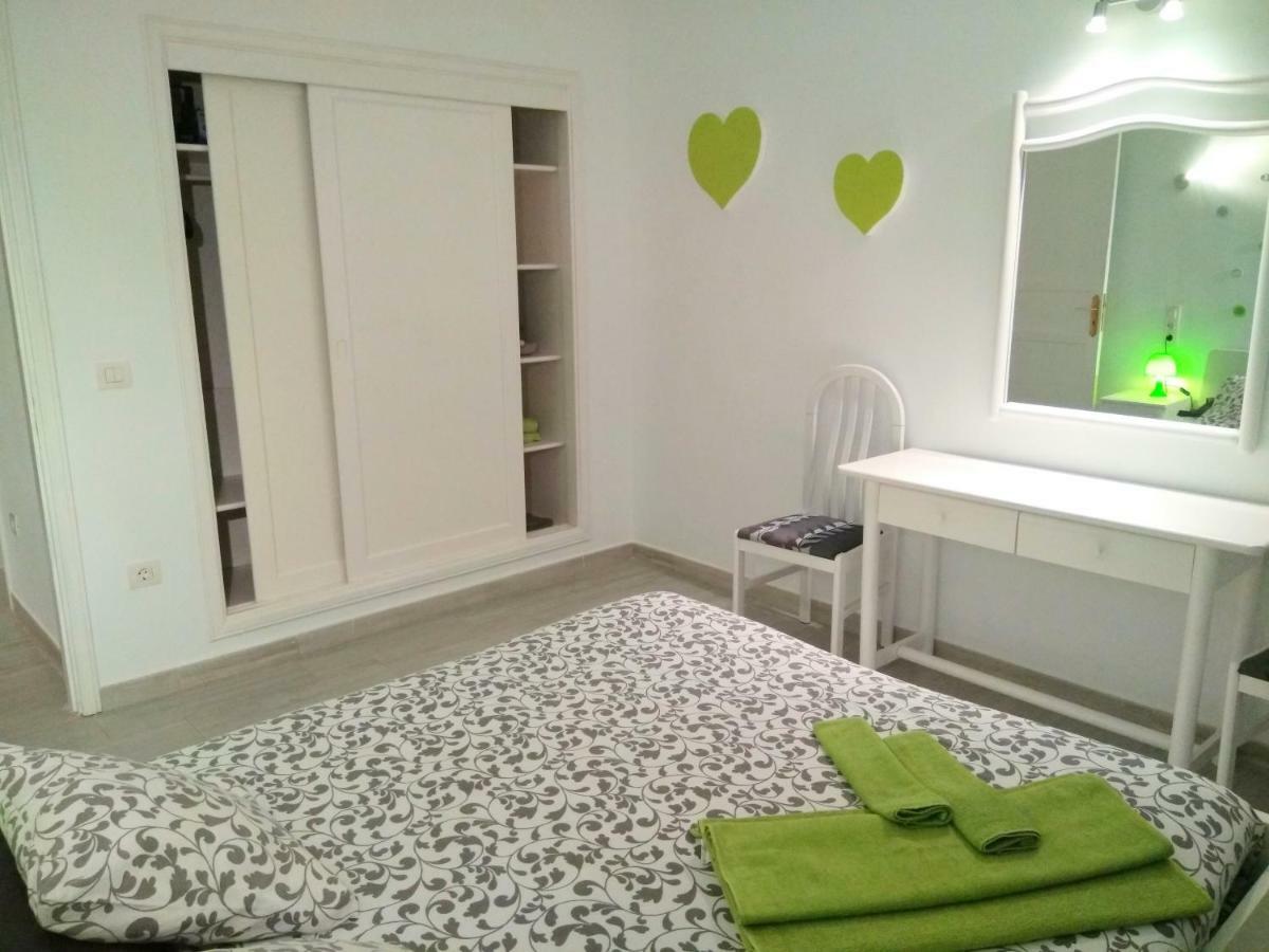 Pistachio Apartment Lanzarote Apartment Коста Тегисе Екстериор снимка