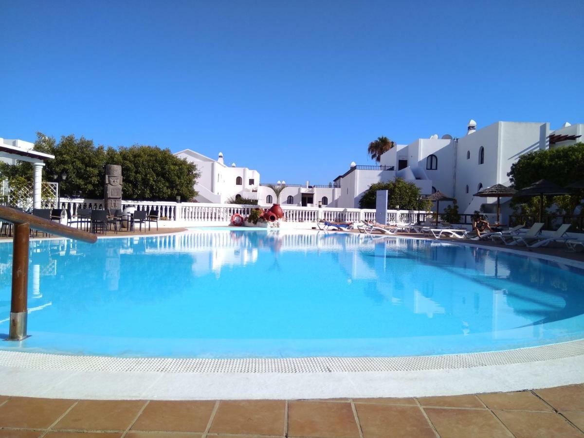 Pistachio Apartment Lanzarote Apartment Коста Тегисе Екстериор снимка